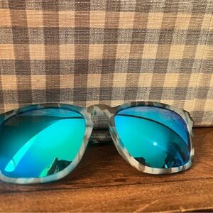 Chilis Shatterproof PC Lenses, Blue Reflective Sunglasses, M21913 Sundance
